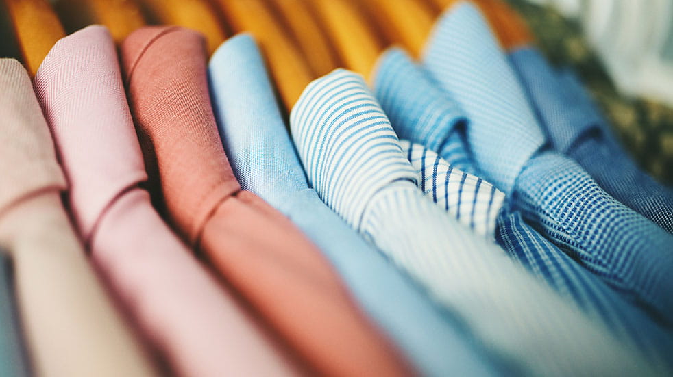 25 free things; tidying your wardrobe